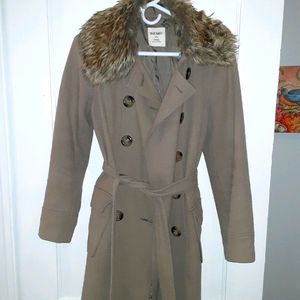 Fur trim wool trench coat vintage styyle